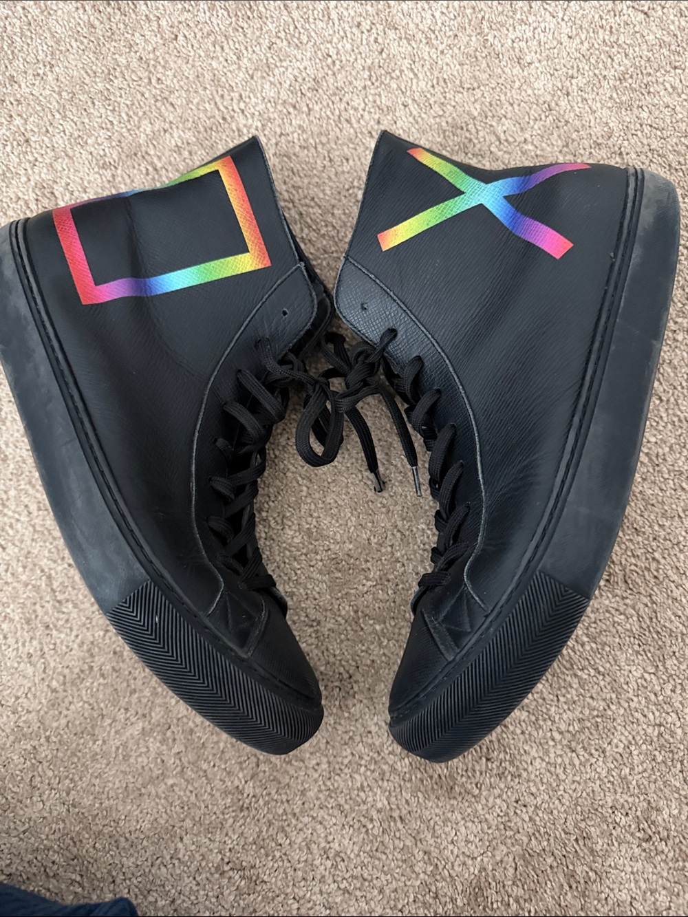 Guaranteed Authentic Louis Vuitton mens Black High-Top Sneakers
